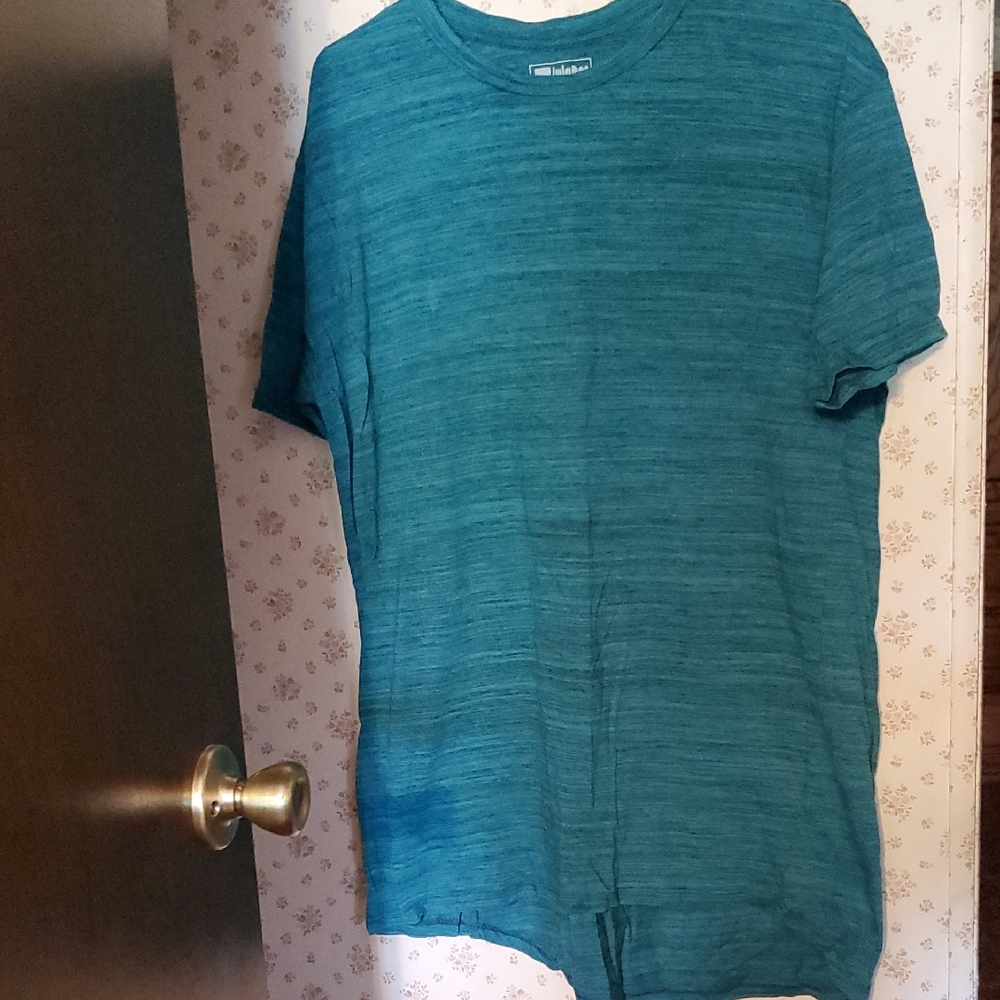(CH) NWOT LuLaRoe Patrick Short Sleeve Tee